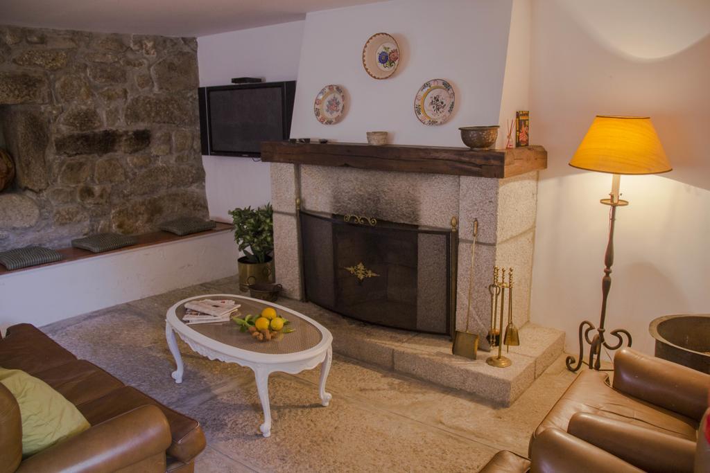 Appartamento Casa De Assade Grimancelos Esterno foto